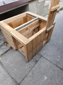REZERVOVÁNO - Prodáme levně ZATEPLENOU PSÍ BOUDU - 3