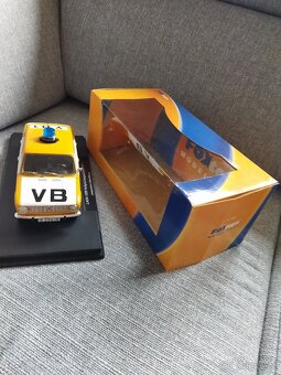 Lada 1200 Veřejná bezpečnost 1978 1:18 limited 1012 foxtoys - 3
