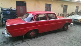 Predám Mercedes W111 220Sb heckflose,veľké kridlo - 3