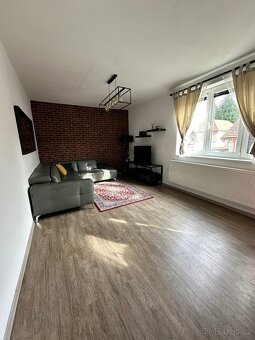 Prodej prostorného bytu 4+kk 72m2 - 3