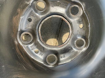Zimní sada 5x112 Škoda Superb III 215/60 R16 Continental - 3