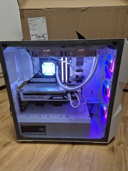 Pc s RTX 3070 a Ryzen 5 5600 - 3