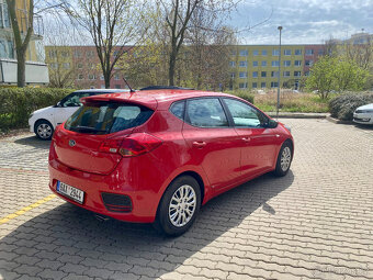 Kia Cee´d, cee'd II 1.4 First Edition Hatchback - 3