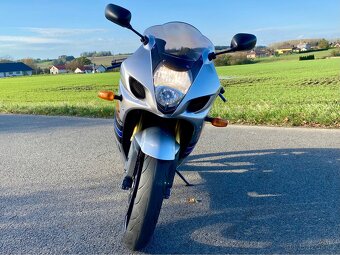 Suzuki GSXR-1000 K3 - 3
