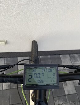 Elektrokolo GreenBike 29 bílé - 3