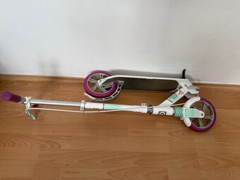 Kolobezka Decathlon Oxelo 9 Mid 9-14 let - 3