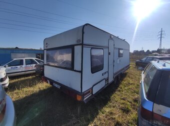 Karavan Burstner s doklady a novou STK - hezky vybavený - 3