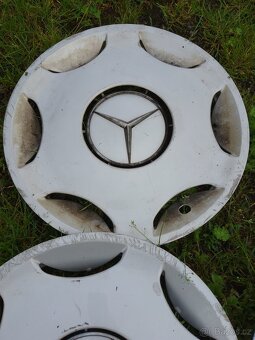 Poklice / kryty kol Mercedes w 124/w 210 - 3