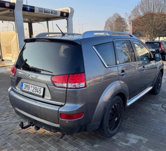 Citroen C-crosser 2.2HDi r.2008 115kw - 3
