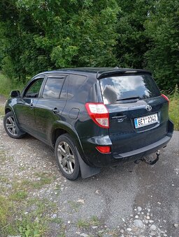 Prodam Toyota rav4 - 3