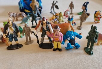 Mix hračky Solomon muto, dino, Masks catboy + Piráty figurky - 3