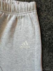 Dívčí tepláková souprava vel. 86, zn. Adidas - 3