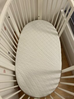 Stokke Sleepi Mini + Bed (V2) – postýlka 2v1, vč. matrací - 3