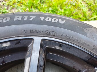 Zimní pneu 215/60/R17 na Peugeot 2008 - 3
