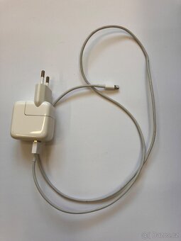 Prodám Apple iPhone 7 32GB - 3