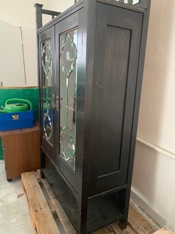 Starožitná vitrína  – krásný kus – cca 30. léta - 3