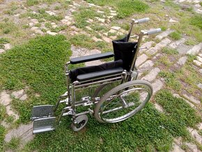 invalidní vozík polohovací skládací - 3