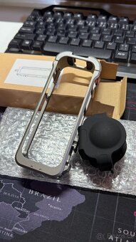 Ochranný kovový rámeček insta 360 X4 - 3