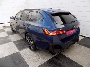 BMW Řada 5 520d/xDrive/M-Sport/PANO/LED/ - 3