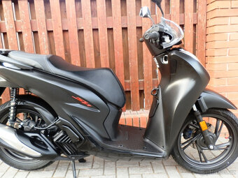 Honda SH 125i Sport (2023) - 3