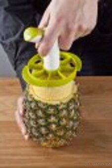 Kráječ na ananas Vacuvin - nový - 3