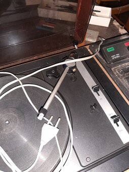 Retro gramofon - 3