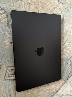 MacBook Pro 14" M4 CZ - 3