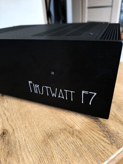 Fisrt Watt F7 Pass Labs - 3