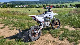 Stomp DemonX XLR2 125 - 3
