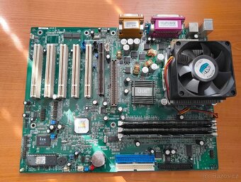 AMD Duron 1800 + QDI KuDoz 7 (Plně funkční CPU+MB) - 3