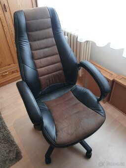 Židle - 3