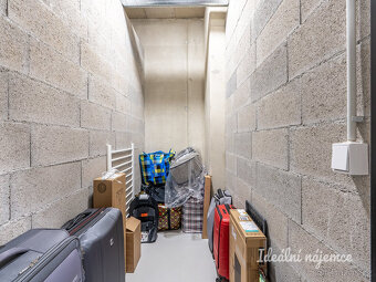 Pronájem bytu 1+kk, U Plynárny, Michle, 20900 Kč/měs, 37 m2 - 3