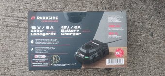 Rychlo nabíječka peformance V12 - 3