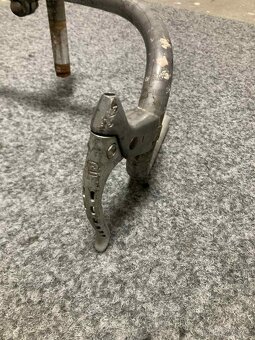 Řidítka Favorit, sedlo, pláště Barum - 3