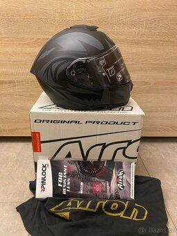 Helma na motorku Airoh ST 501, vel. M - 3