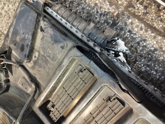 Ford Transit Custom Sahara chladiče - 3