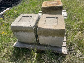 KÁMEN - PÍSKOVEC - 3