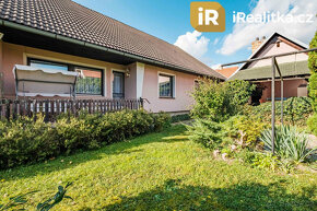 Prodej rodinného domu, 4 pokoje, 333 m², Žleby - 3