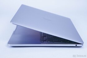 ZÁRUKA/Macbook Pro 13.3" TB/M1 3.2GHZ/8GB RAM/256GB SSD - 3