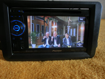 2DIN rádio Pioneer avh-2400bt - 3