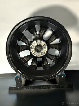 Originální alu kola Renault 5x114,3 r16 - 3