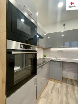 Pronájem bytu 2+kk 40 m2 Husova, Hronov - 3