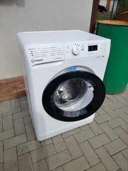 Prodám pračku Indesit MTWSA 61252 WK EE – 6 kg, 1200 ot./min - 3