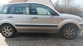 Ford fusion - 3