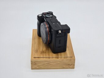 Sony A7C TOP STAV - 3