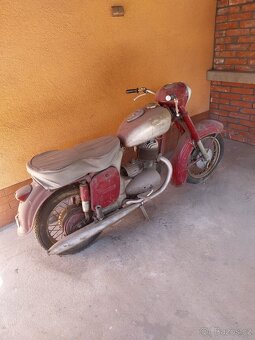 Jawa 250 kyvačka - 3