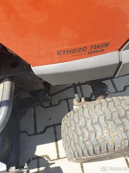 Sekací zahradní Traktor Husqvarna CTH 220 Twin - 3