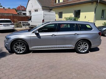 PRONÁJEM VOZIDLA VW PASSAT R-line, DSG, KŮŽE, 2.0 TDi, R.V.2 - 3