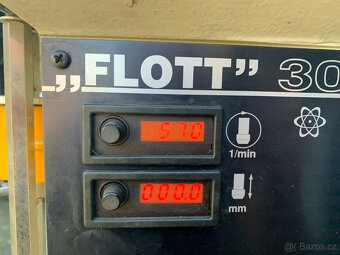 Sloupová vrtačka Flott 30 STG VE R2 a sloupová vrtačka VE 32 - 3
