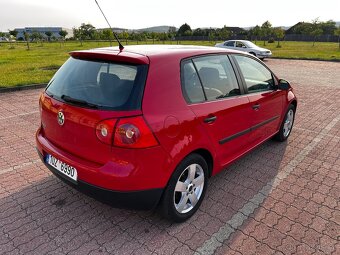 Volkswagen Golf V 1,4i 55KW 2006 - 3